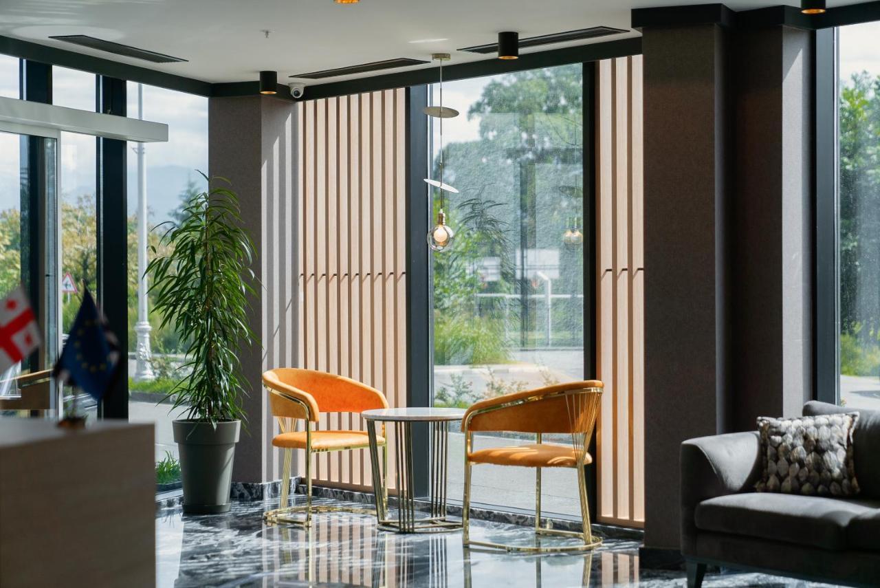 Cozy Loft Hotel Batumi Kültér fotó