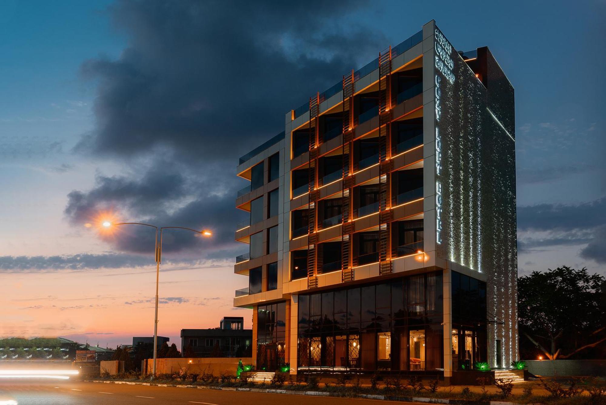 Cozy Loft Hotel Batumi Kültér fotó
